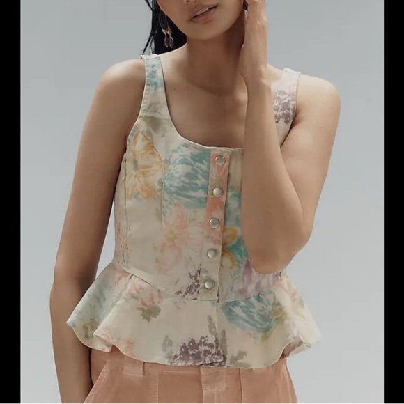 Anthropologie Tops - Love the Label Eva floral print peplum top 26664